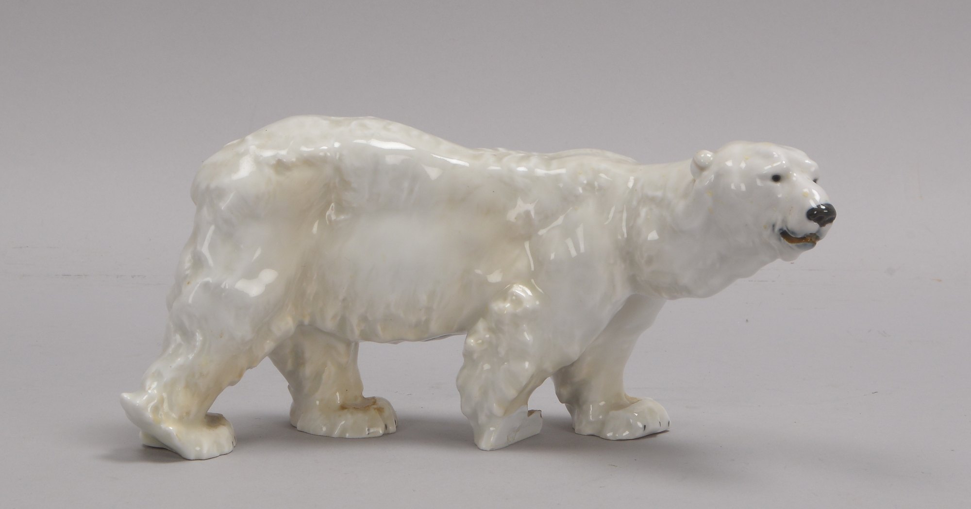 Meissen (2-gestrichen), Porzellanfigur, 'Eisbär', Form 'T182', Entwurf: Otto Jarl; Länge 22 cm
