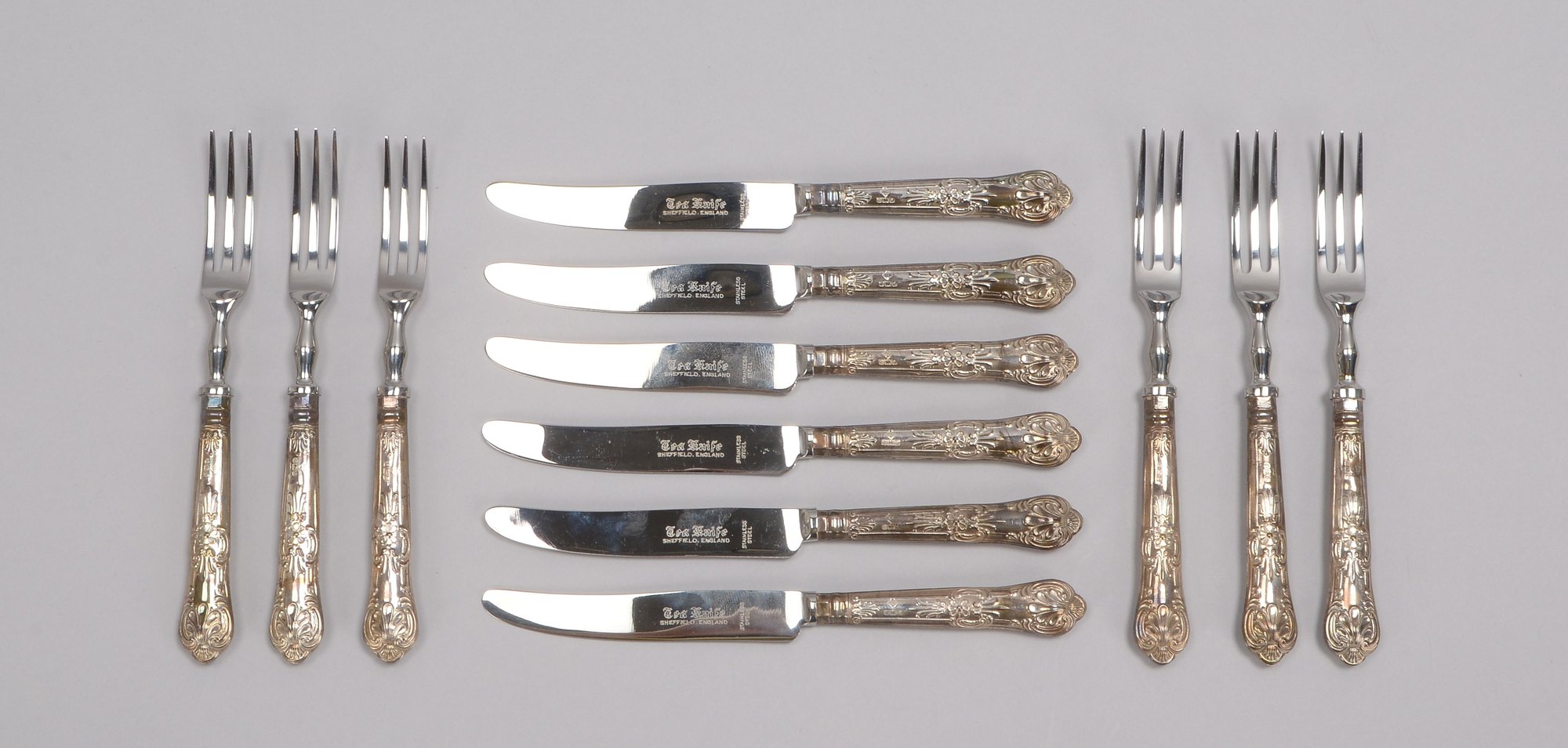 Vorspeise-/Obstbesteck (Sheffield/England), Silber und Stahl, für 6 Personen: 2x 6-teiliger Satz