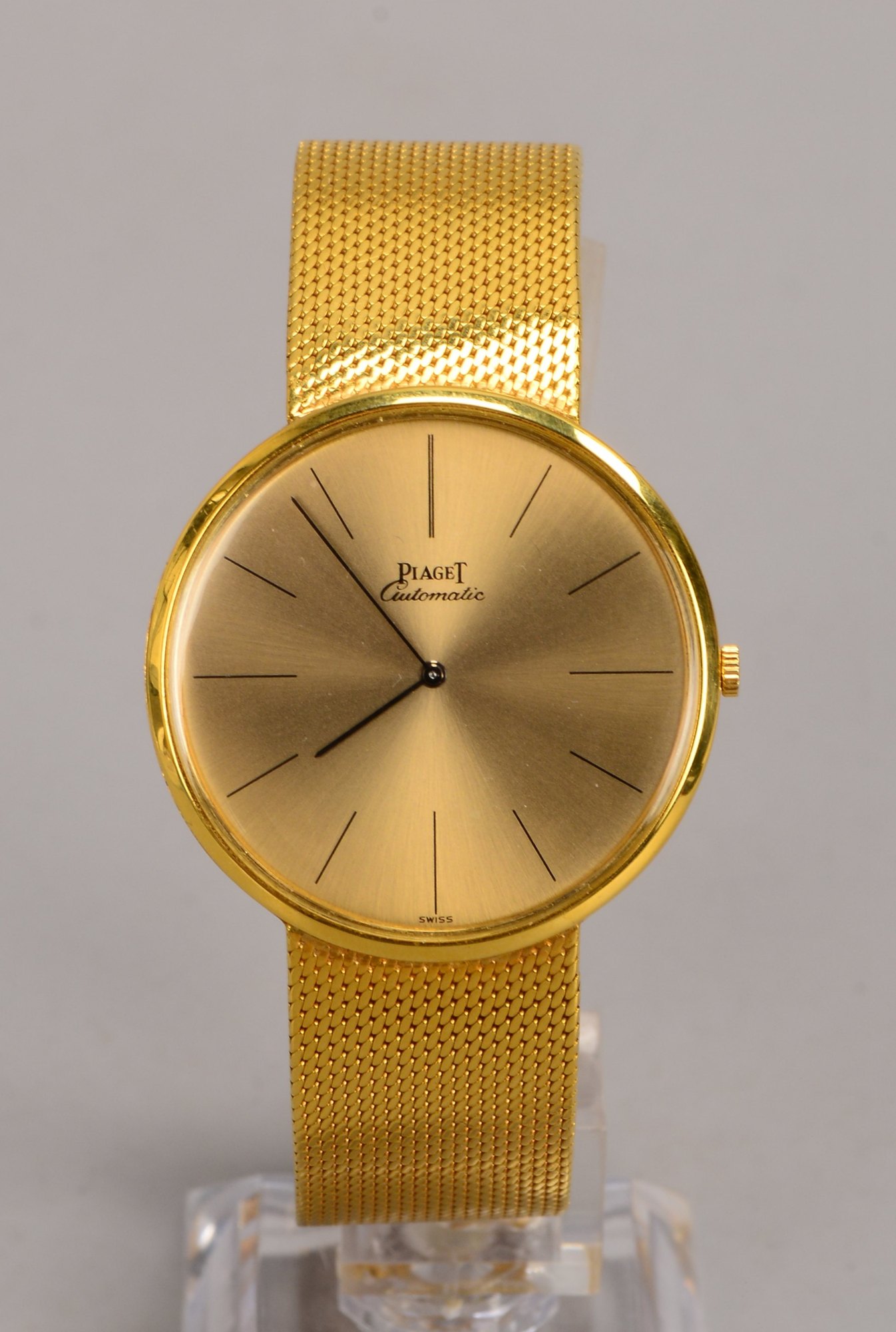 Herrenarmbanduhr (1960er Jahre), Piaget, Kaliber '12 PC1', Ref.-Nr. '1203 12212', 750 Gold-Gehäuse