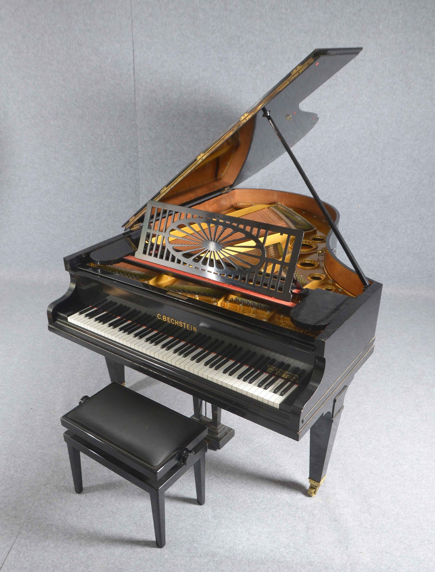 Flügel, C. Bechstein, Modell 'A', Hersteller-Nr. '104210', in altersgemäßem Zustand, spielbereit - n