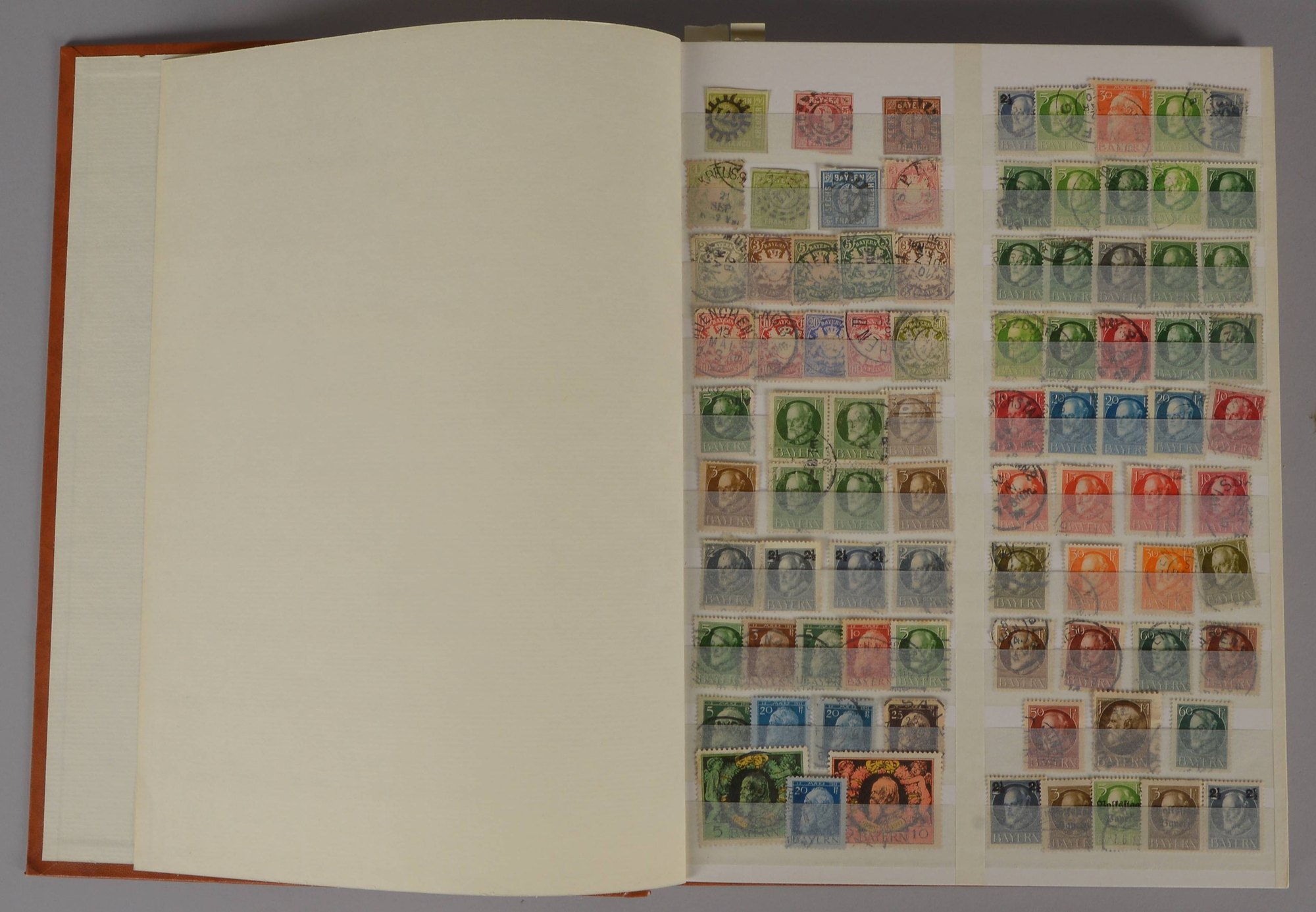 Briefmarken: Sammlung beginnend mit 'Altdeutschen Staaten', 'Baden', 'Bayern' mit den ersten Quadrat