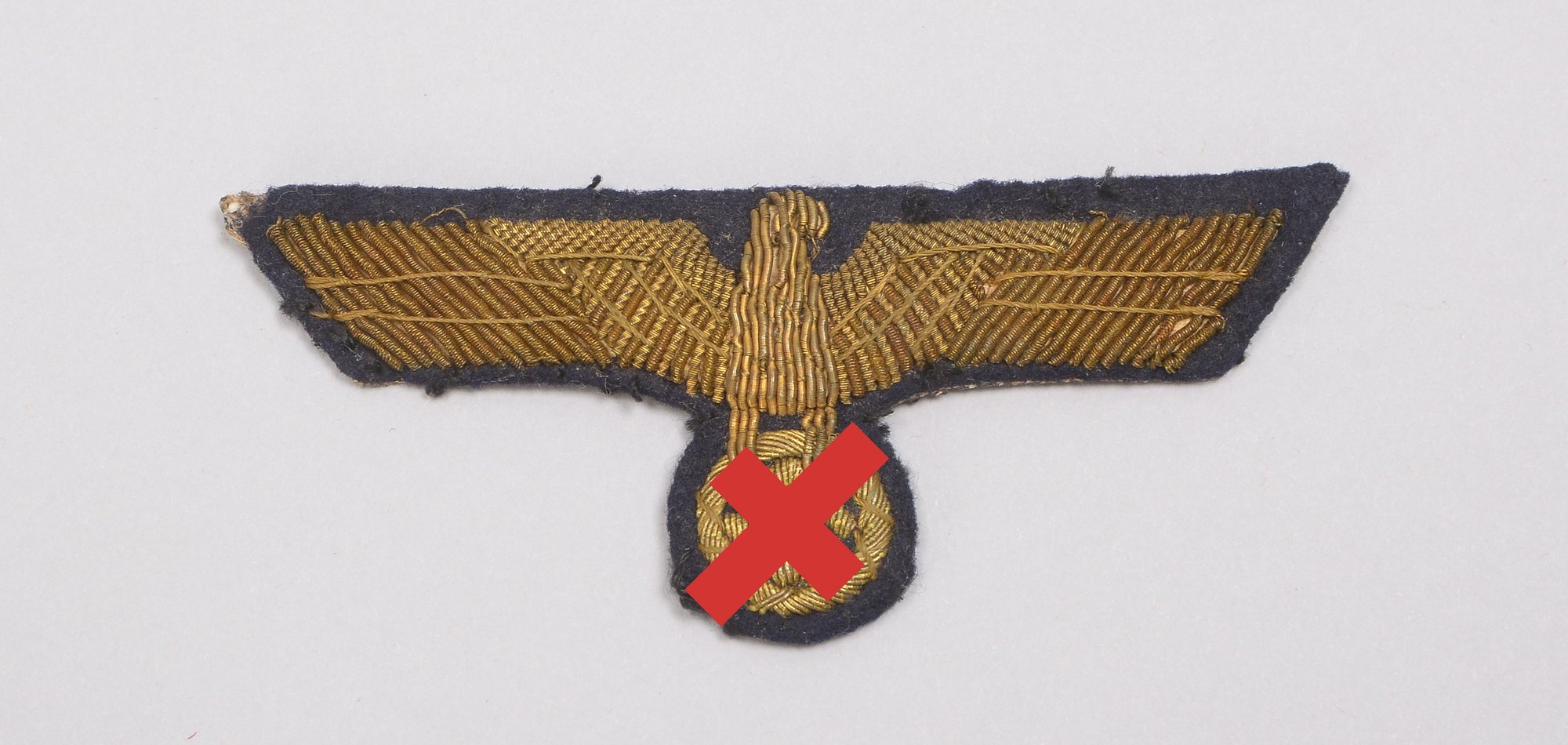 Militaria-Sammlerstück (II. WK), 'Kriegsmarine': Offiziers-'Brustadler', in guter Sammler-Erhaltung