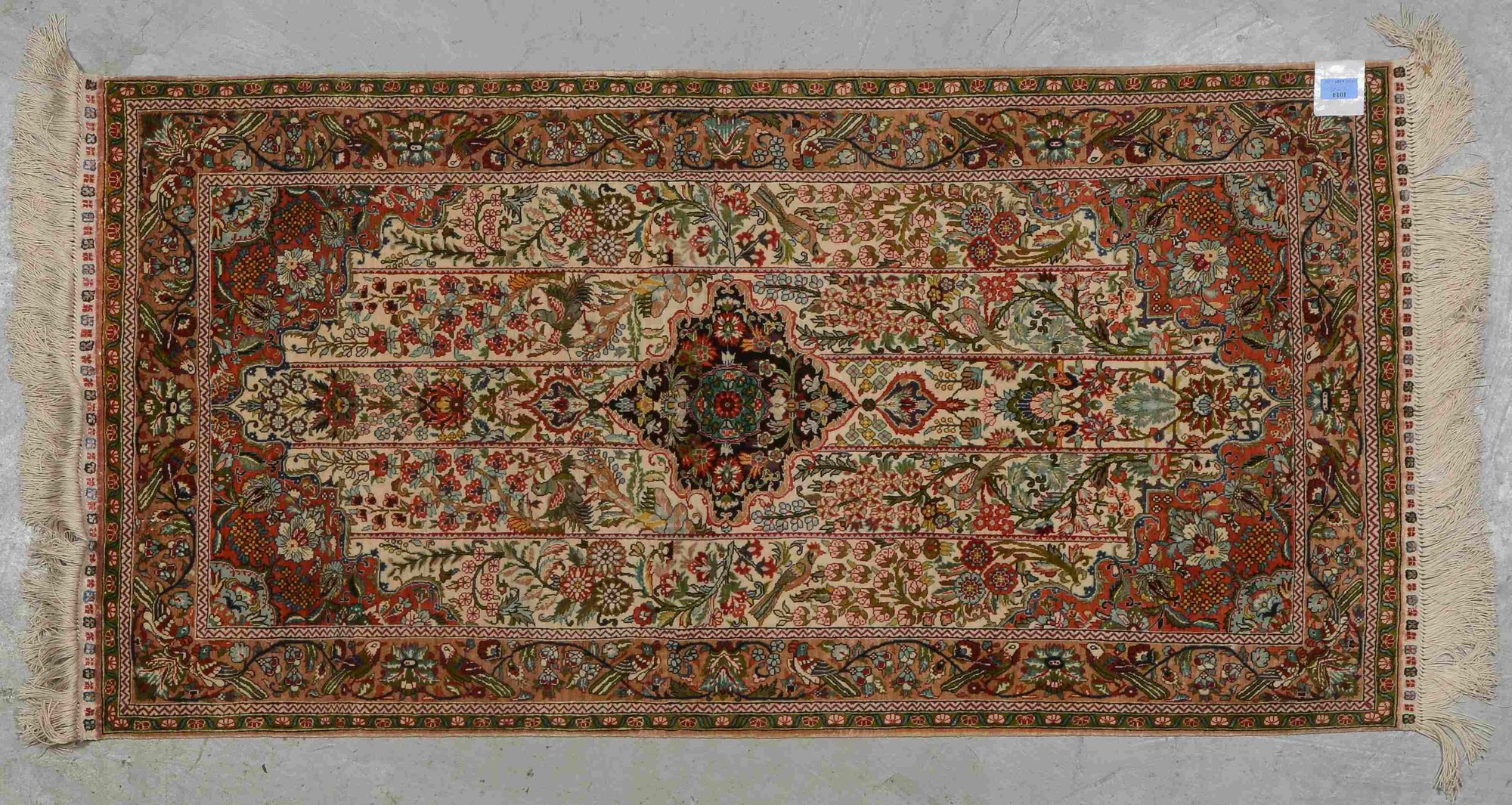 Hereke-Seidenbrücke, Wolle auf Seide, sehr feine Knüpfung, 1 Mio. Knoten/qm