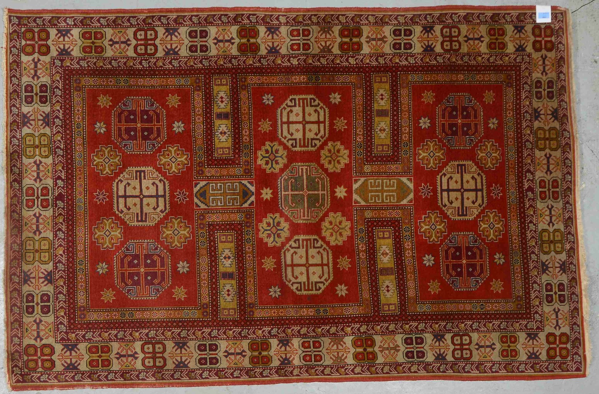 Ardebil-Orientteppich, mittelfeine Knüpfung, dünner Flor