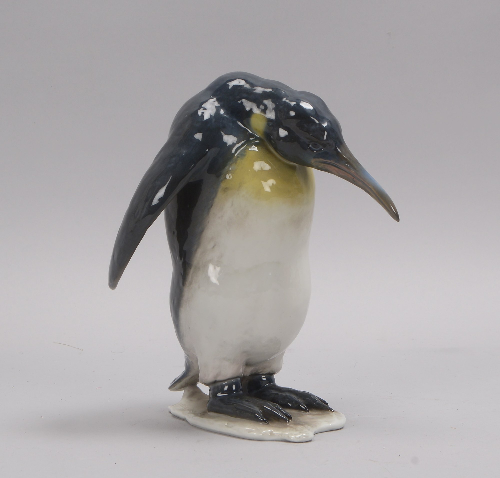 Rosenthal/Kunstabteilung Selb, Porzellanfigur, 'Königspinguin'