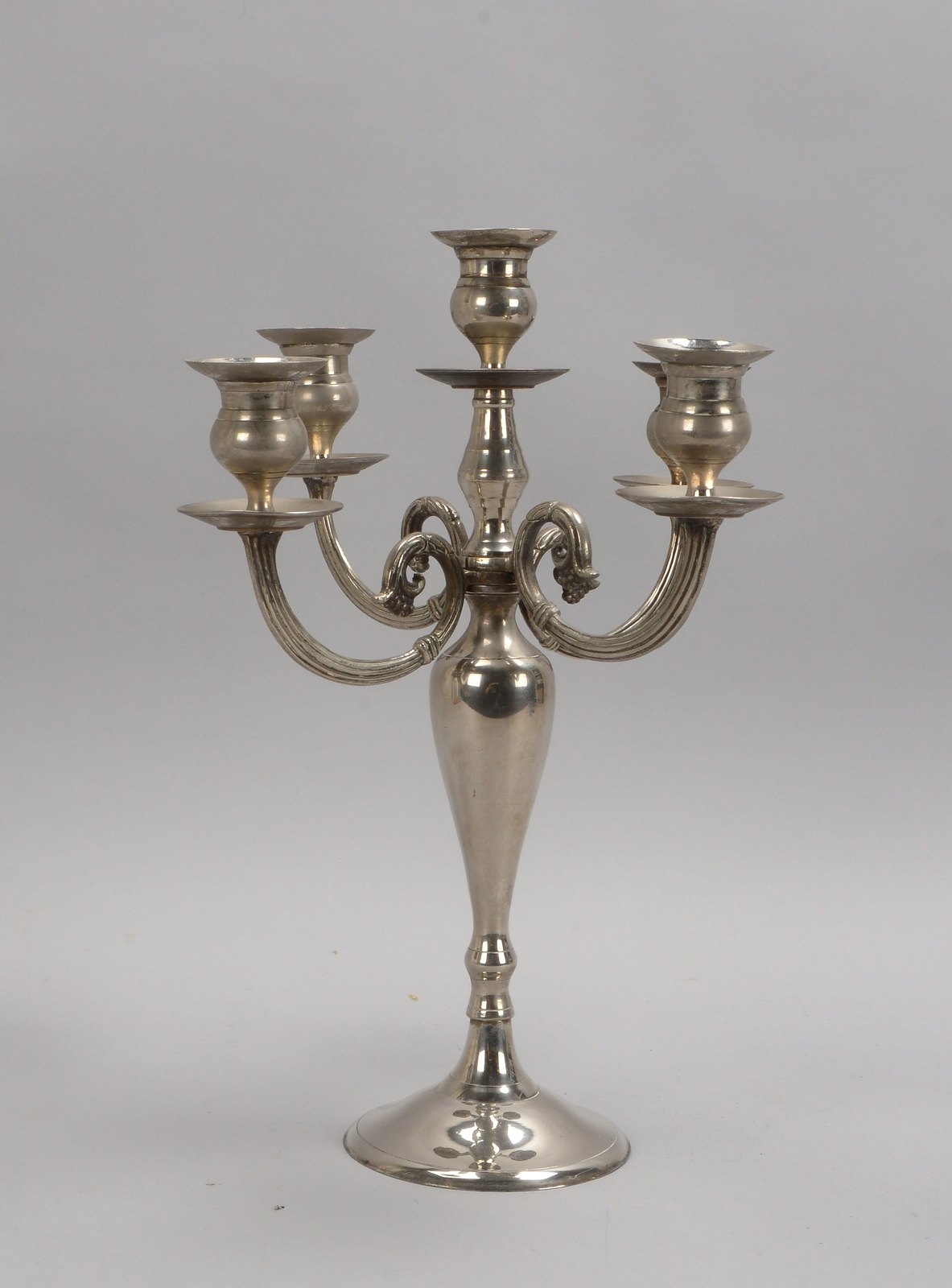 Großer Tafelleuchter, älter, 5-flammig, mit Silberauflage; Höhe 37 cm