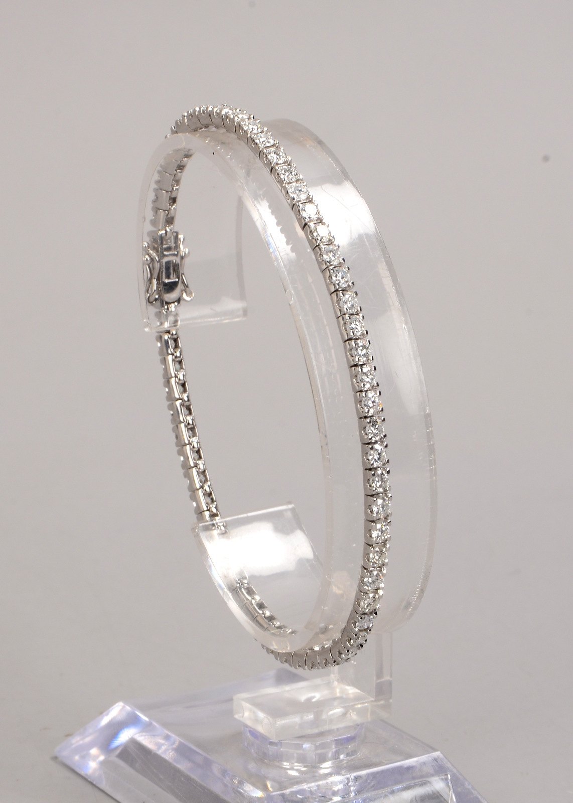 'Tennisarmband', 950 Platin, mit 59x Brillanten/3,70 ct, F/Vsi