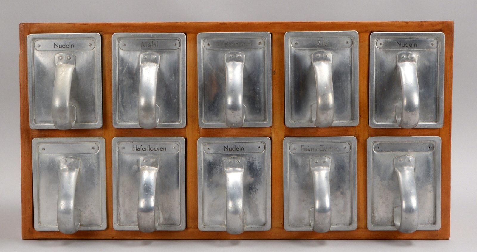 Frankfurter Schüttenschränkchen (Bauhaus), 10x Aluminium-Schütten