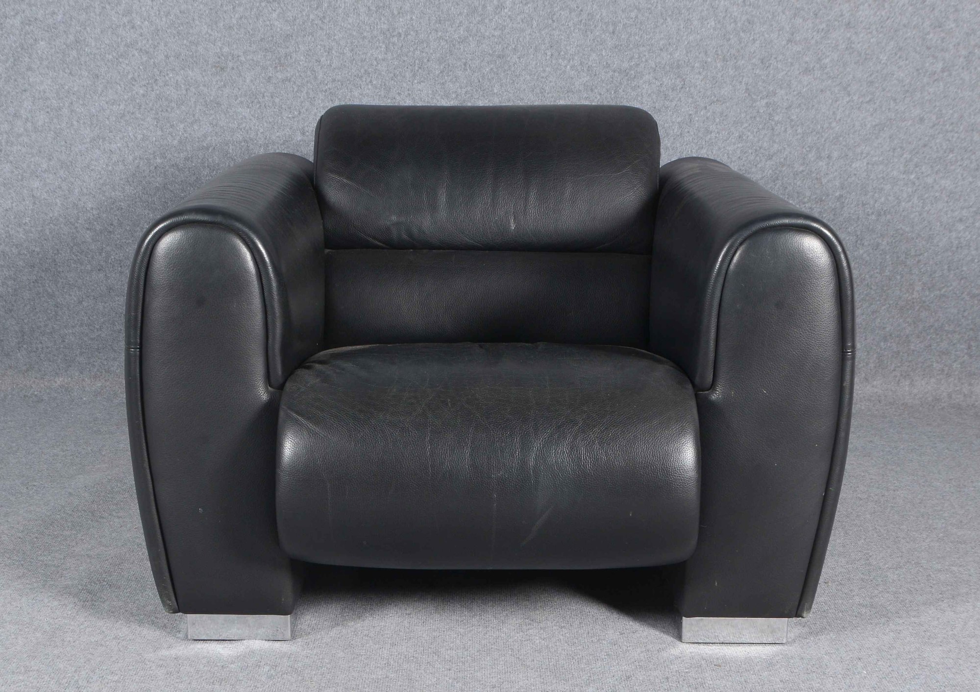 Brühl, Designer-Sessel, 'Sumo', schwarzes Dickleder, auf Chromfüßen