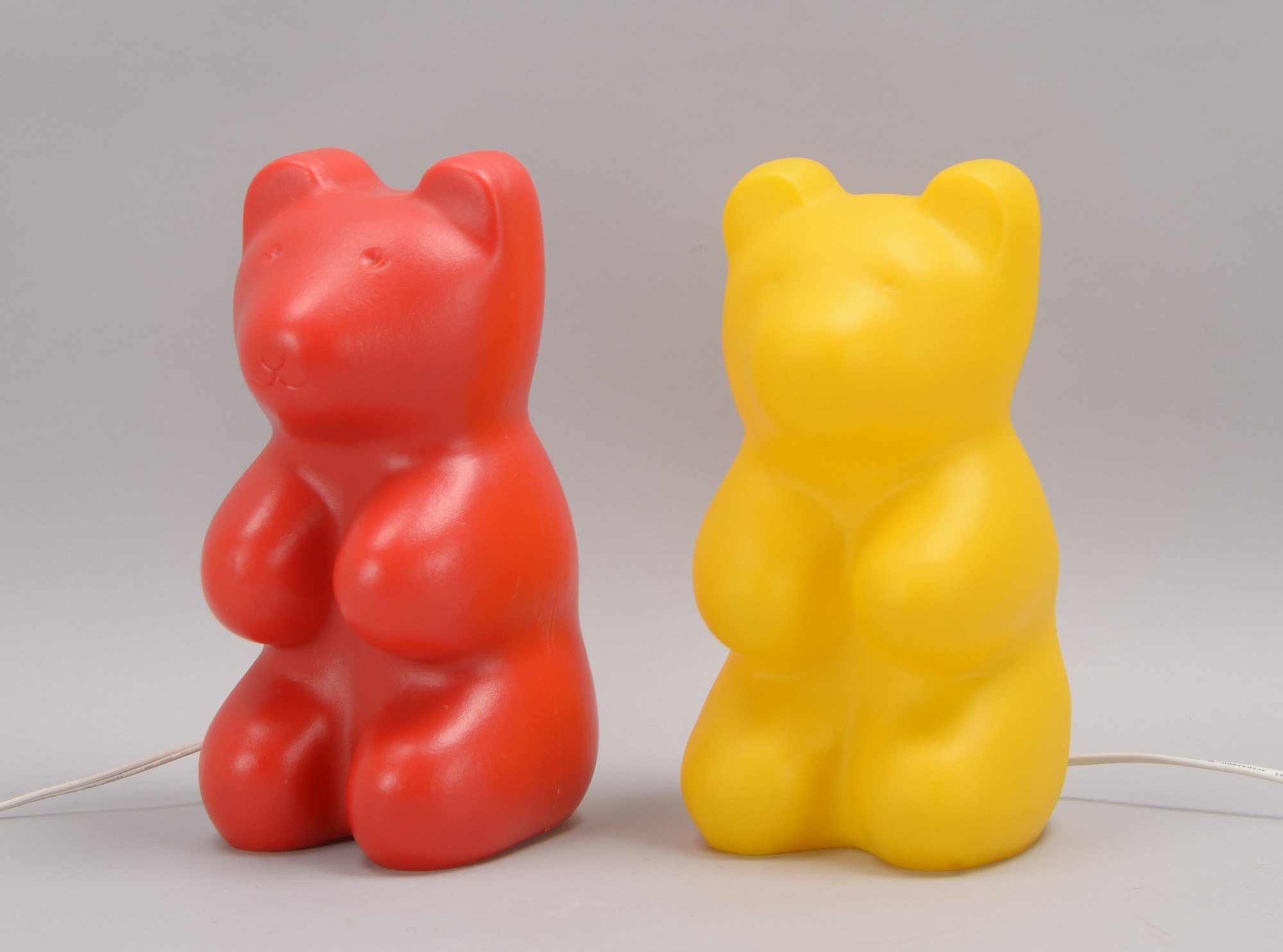 Paar Lampen, Dapo 'Gummibär', Kunststoff, in Rot und Gelb