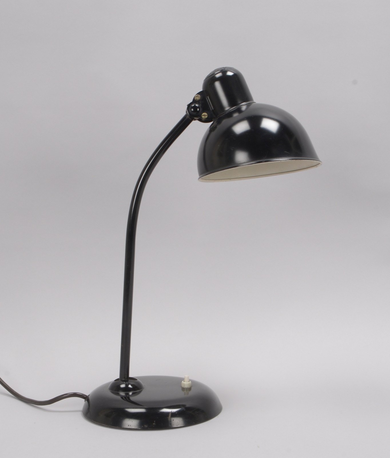 Fritz Hansen, Tischlampe, original 'Kaiser Idell', höhenverstellbar; Höhe bis 45 cm