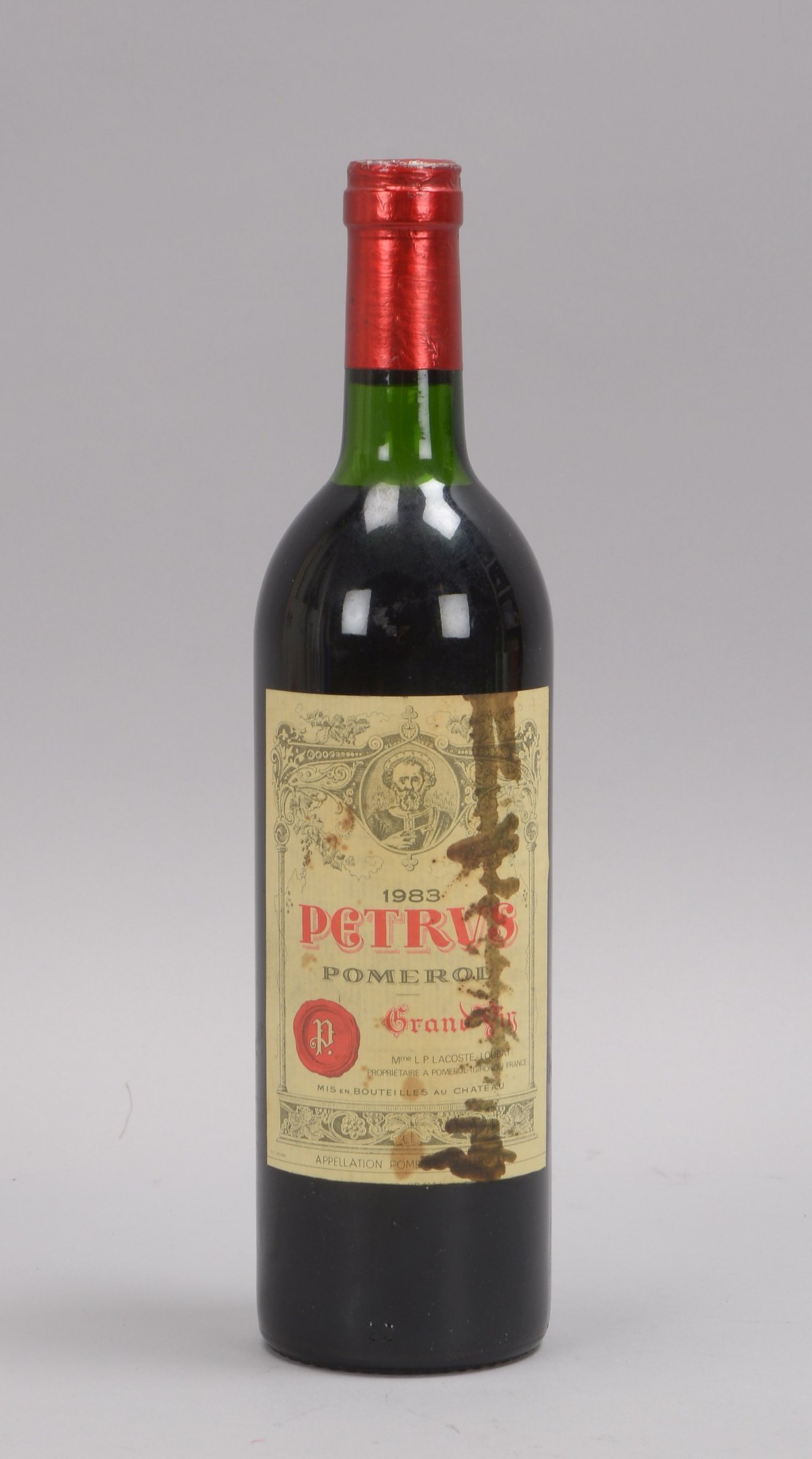 Sammler-Rotwein: Petrus Pomerol Grand Vin, 1983, 0,75 l, Füllstand 'Upper Shoulder'