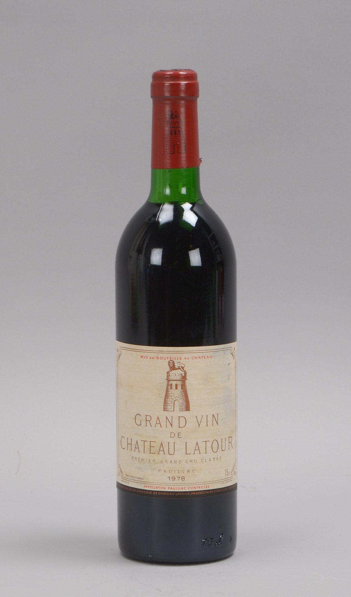 Château Latour (Pauillac), 1er Grand Cru Classé, 1978, 0,75 l, Füllstand 'Top Shoulder'