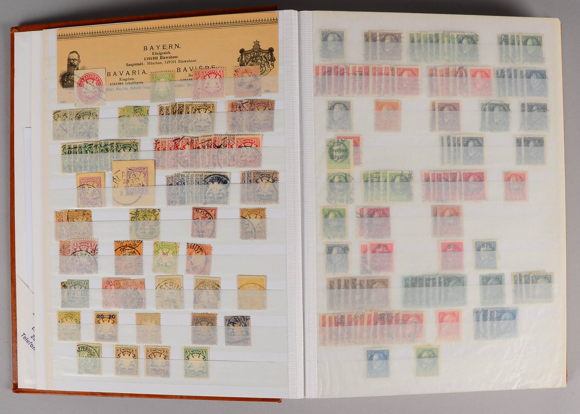 Briefmarkensammlung: Steckbuch mit 'Altdt. Staaten', 'Span./Portugies. Kolonien'