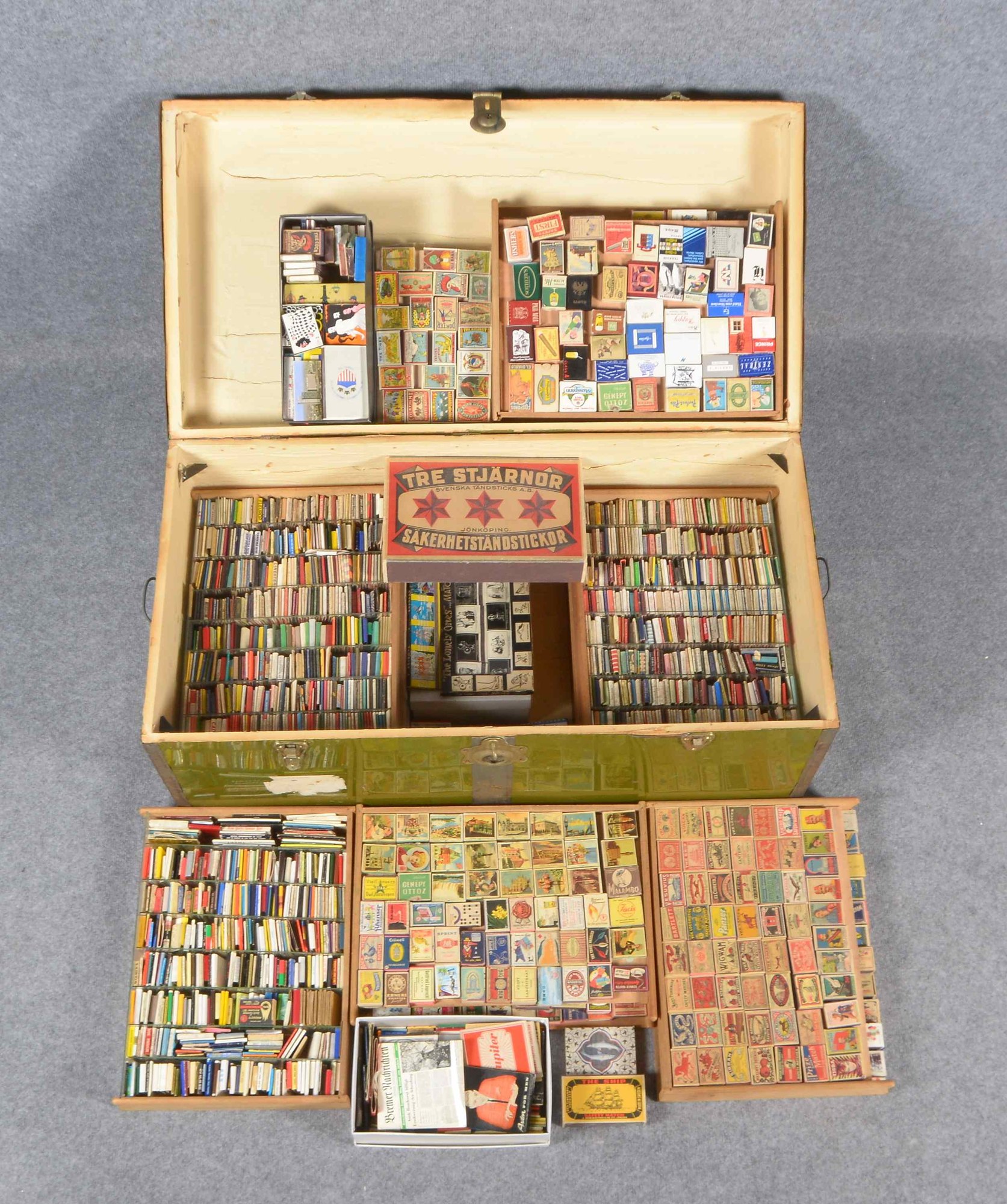 Gr. Sammlung Streichholz-Heftchen/Schachteln, 1950 - 2020, 'Alle Welt'