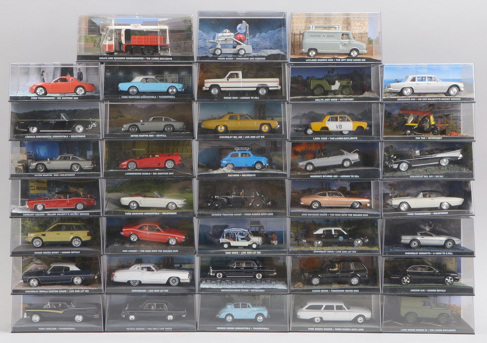 Kl. Modellfahrzeugsammlung, Automodelle ('James Bond 007'), '1:43', 30 St.