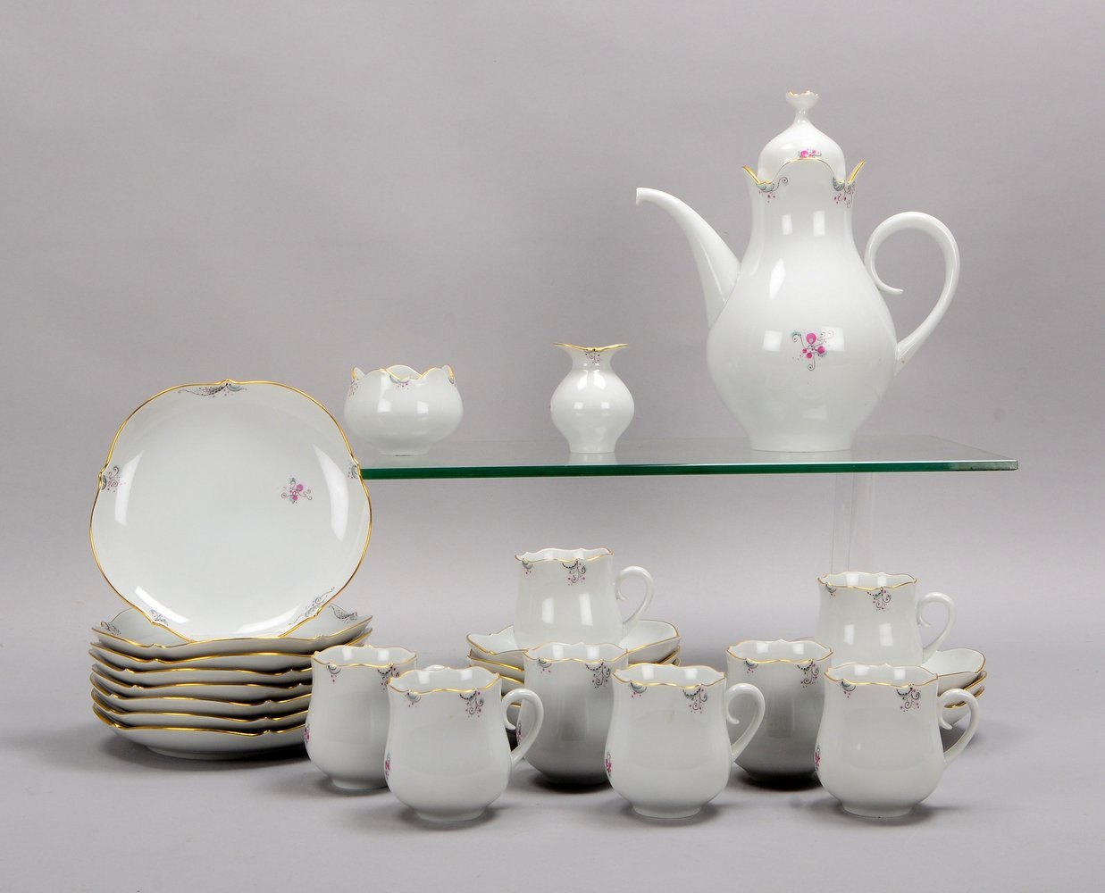 Meissen (2-gestrichen), Kaffeeservice, Form 'Großer Ausschnitt', für 8 Pers.