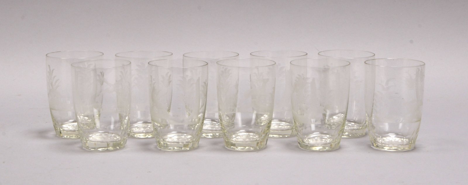 Satz Trinkgläser, geschliffenes Dekor (versch. jagdl. Motive), 10 Stück, Höhe 9,5 cm