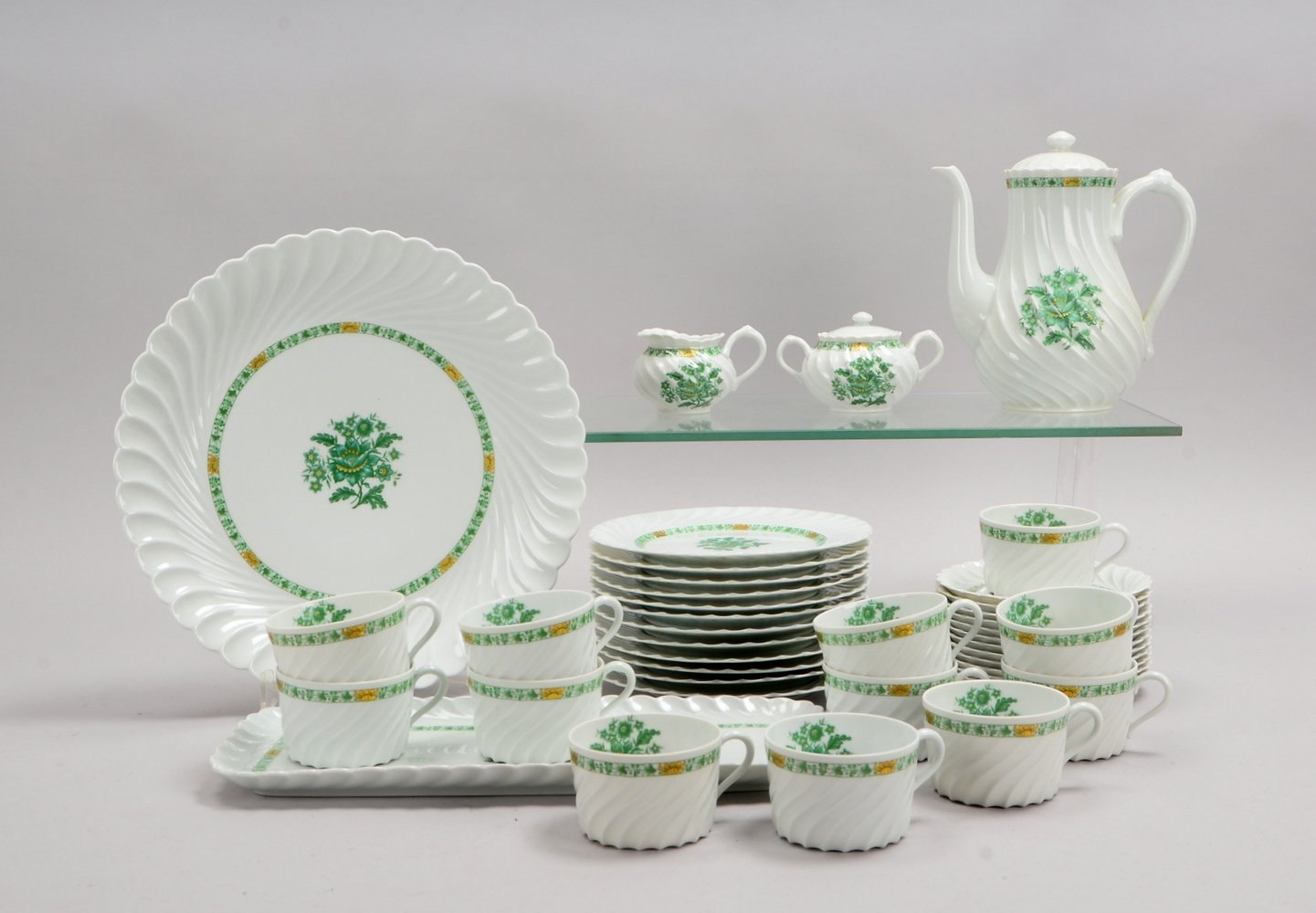 Limoges-Kaffeeservice, Haviland: Kanne, Zucker/Sahne, 12x Gedecke, 2x Platten