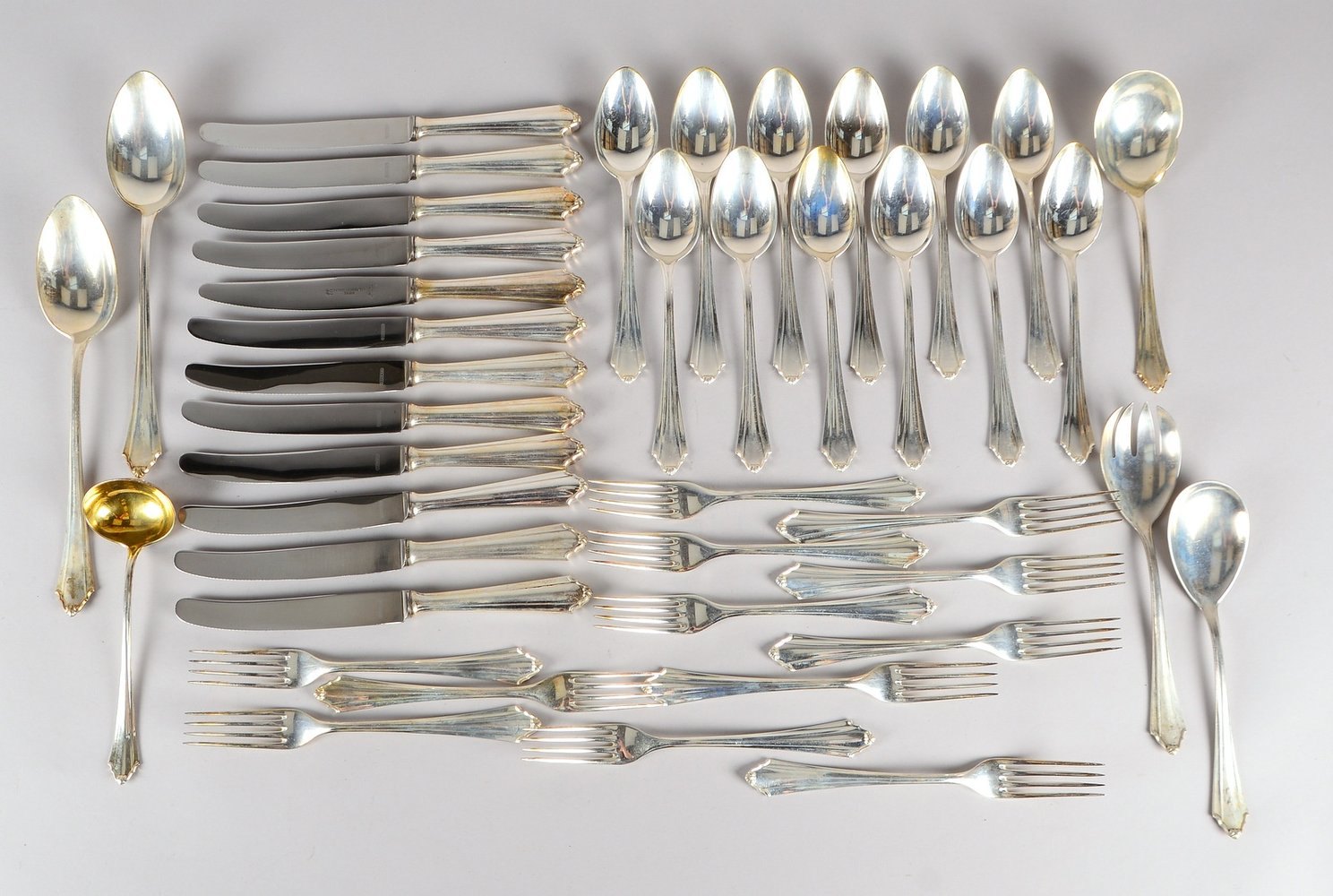 BSF, Tafelbesteck, 800 Silber, überkomplett für 12 Pers.; Gew./inkl. Messer: 3.028 g