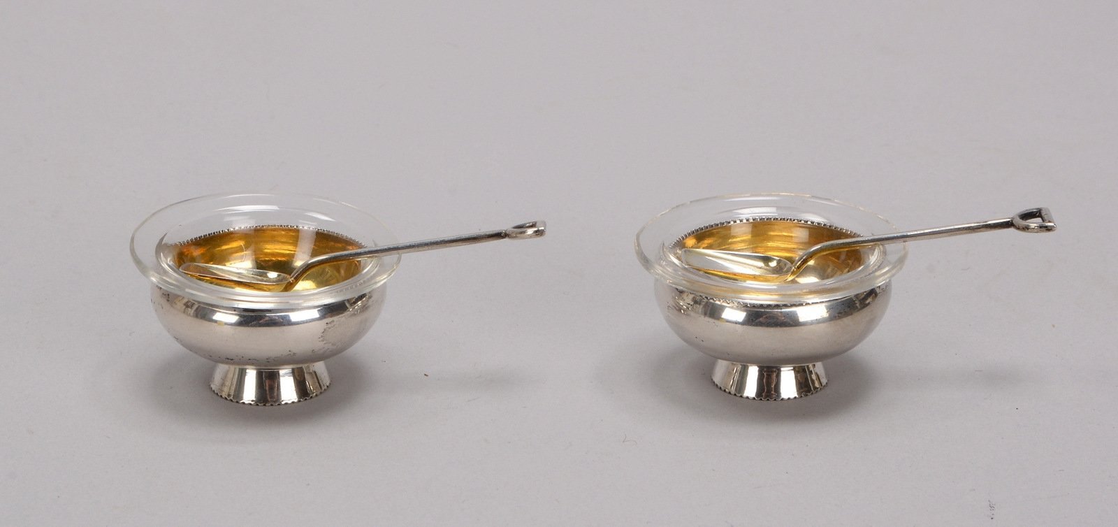 2 Salièren (D.I. Horland/Norwegen), 'Pfeffer & Salz', 830 Silber/innen verg.