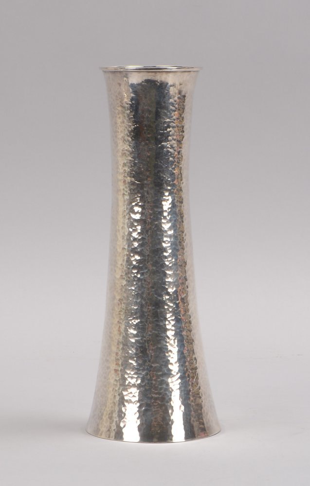 Ingegerd Samson/Schweden, Tischvase, 925 Silber; Höhe 27 cm, Gewicht 760 g