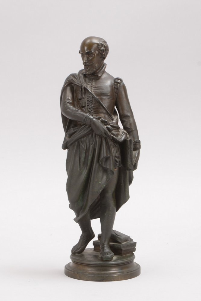 Aubert, A.-P., Bronzefigur (um 1880), grün-braun patiniert, auf rundem Sockel/sign.