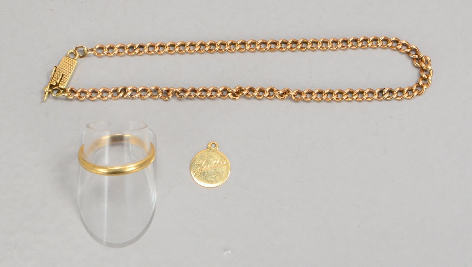 Goldschmuck, 2x 585 GG: Anhänger und Ring, und 1x 333 GG-Armband