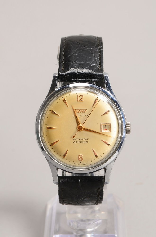 HAU Tissot 'Visodate', Edelstahl-Gehäuse, mit Handaufzug - läuft an