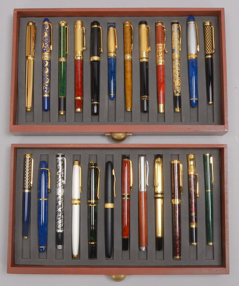 24x Designer-Füllfederhalter, Sammler-Exklusiv-Edition 'Weltbild', mit Iridium-Feder