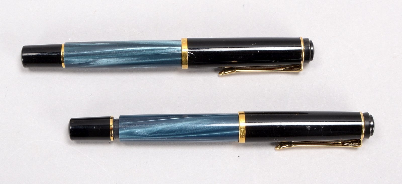Sammler-Schreibset, Pelikan, 2-tlg.: Füller und Kugelschr., grün marmoriert
