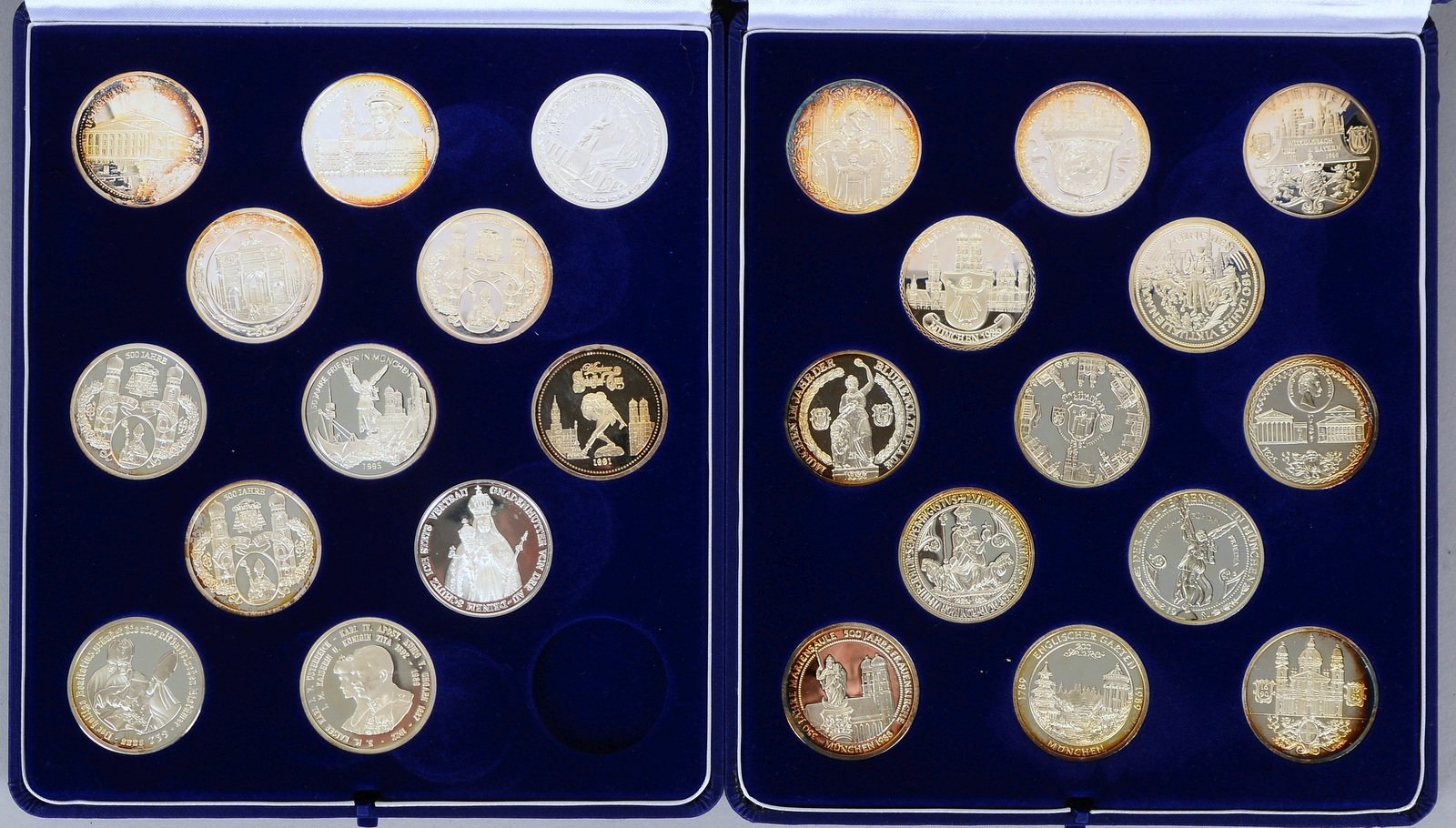 20x Silbermedaillen, 'Ars Scientia Artificium Industria', 999,9 Silber, und 5x weitere