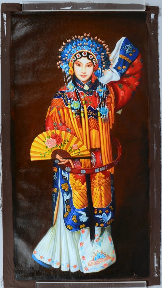 Rollbild (China), 'Peking-Theaterdarstellerin mit Fächer', Öl/Lw, sign./dat.