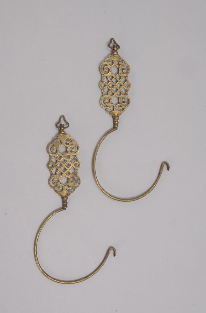 Paar Volièren-Aufhängungen (China, 20. Jh.), Bronze, Durchbrucharbeit