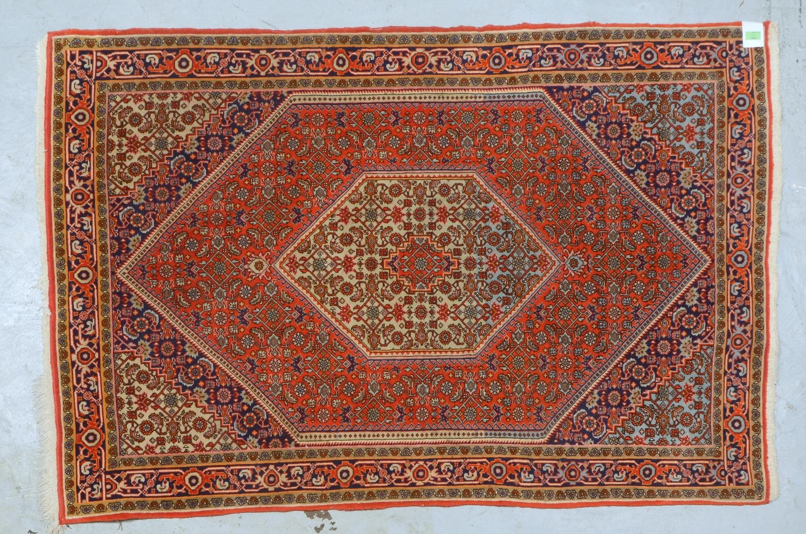 Bidjar-Orientbrücke, feste Knüpfung, gleichmäßiger dichter Flor, guter Zustand