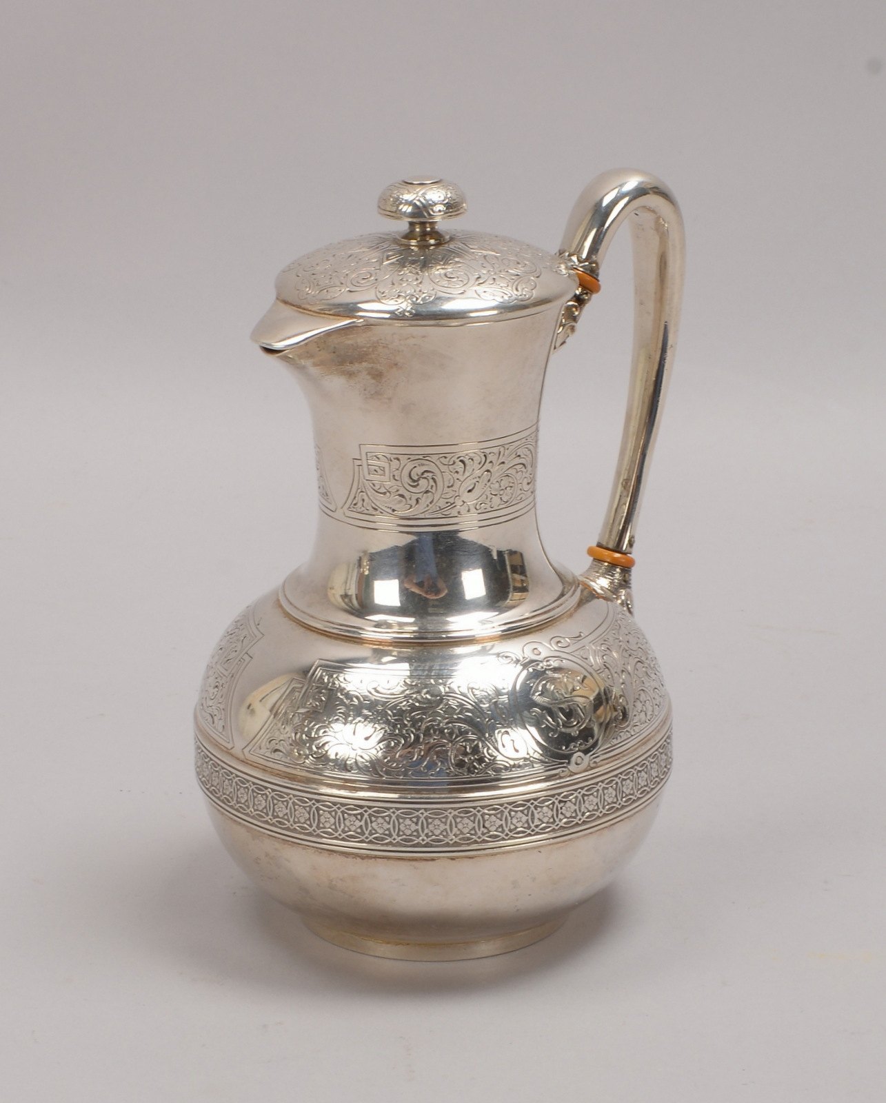 Tiffany & Co., Mokkakanne, 925 Sterlingsilber, mehrf. punz.; Gewicht 525 g
