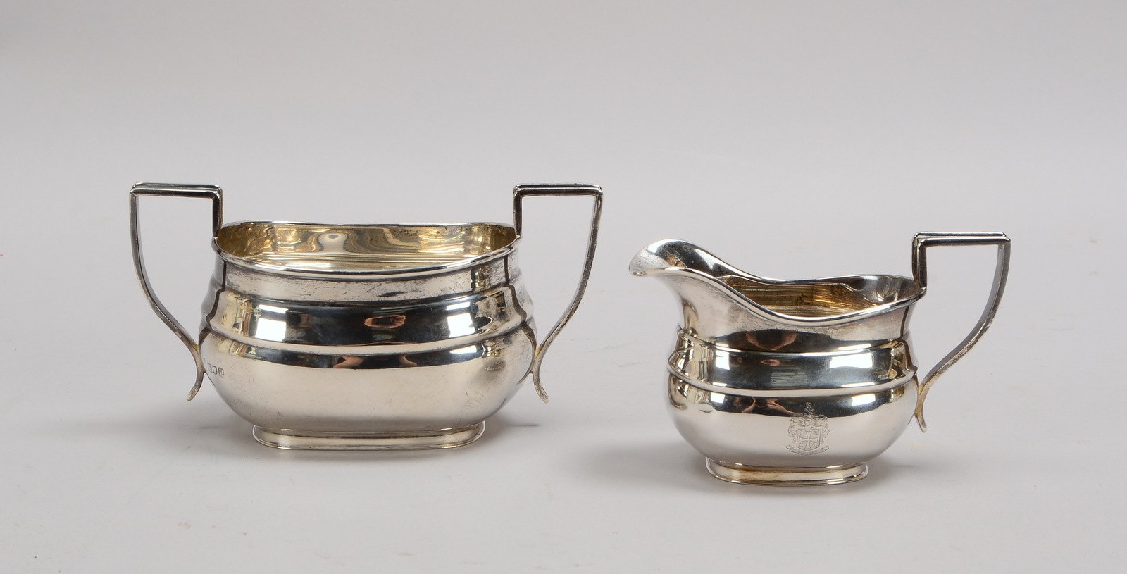 Zucker und Sahne, Sterlingsilber, mehrfach punziert, klassizist. Ausführung