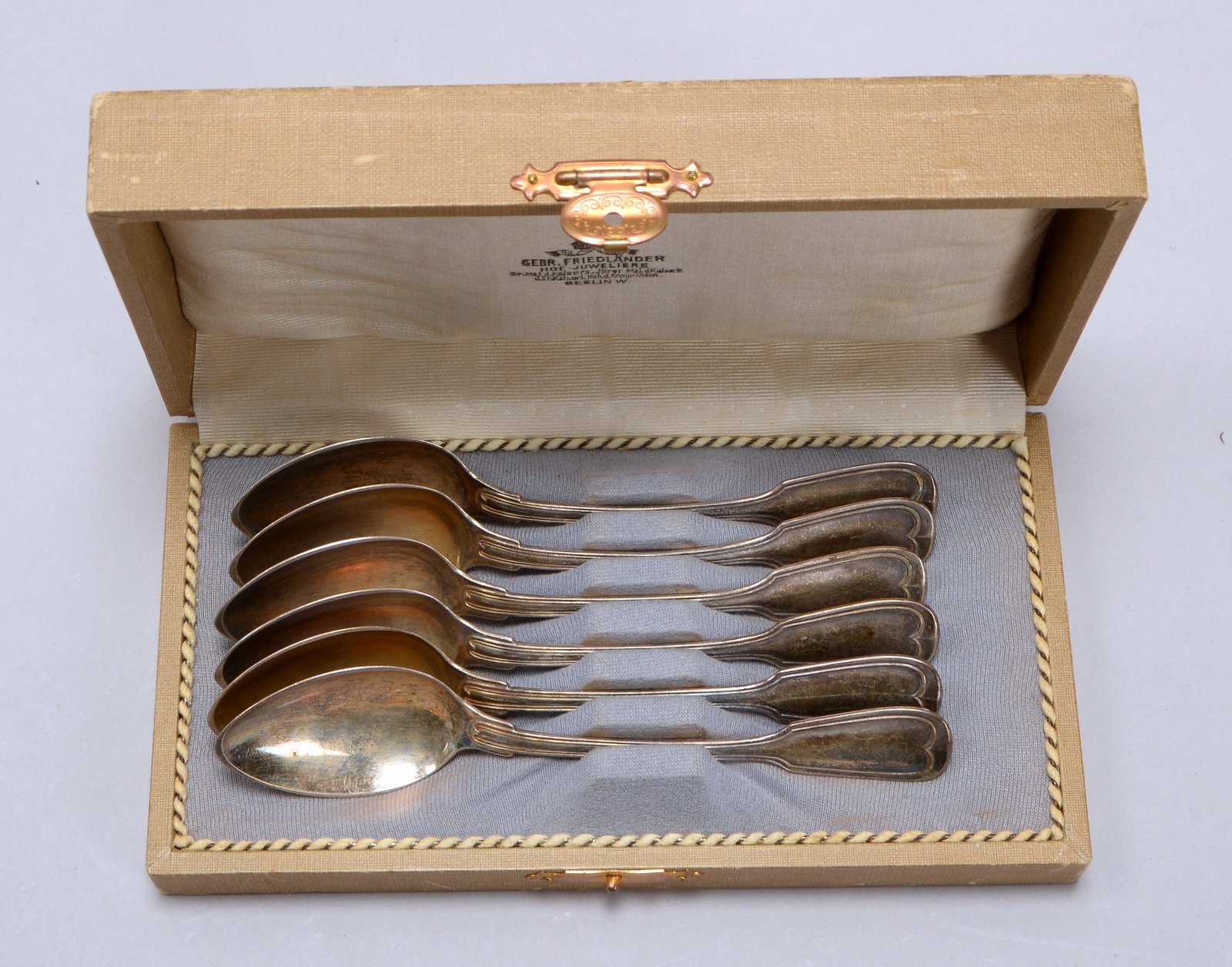 Satz Teelöffel ('Gebr. Friedländer'), 800 Silber, 'Augsburger Faden', 6 Stück, orig. Karton