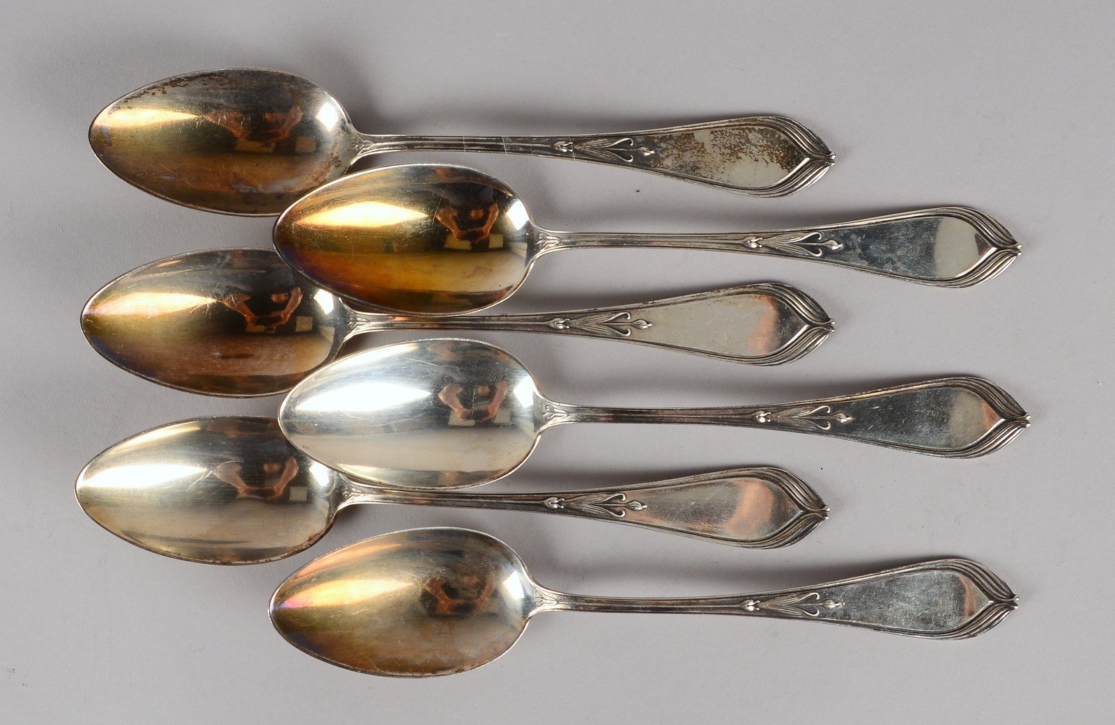 Koch & Bergfeld, Satz Suppenlöffel (Jugendstil), 800 Silber, Dekor 'Bremer Lilie', Entwurf: Hugo Lev