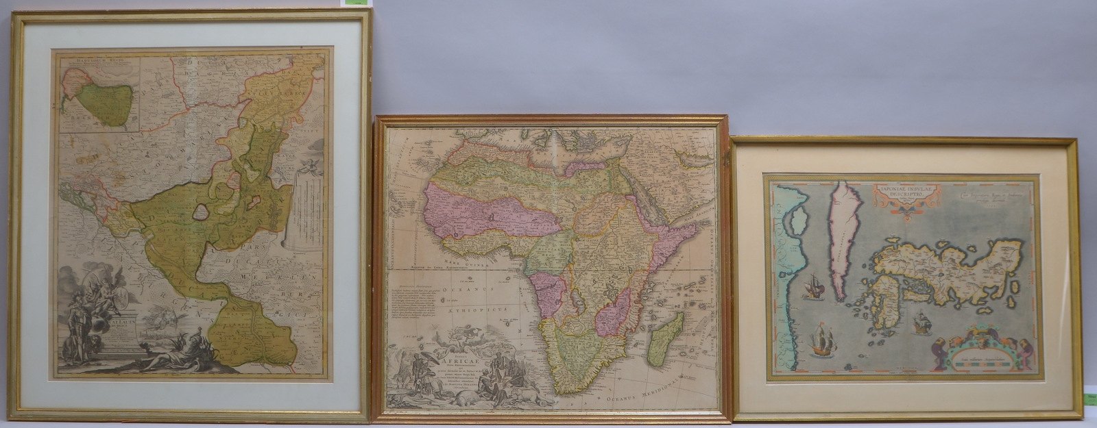 3x Kupferstiche, Landkarten: 'Japan', 'Lauenburg', und 'Afrika', handkol., 2x hinter Glas