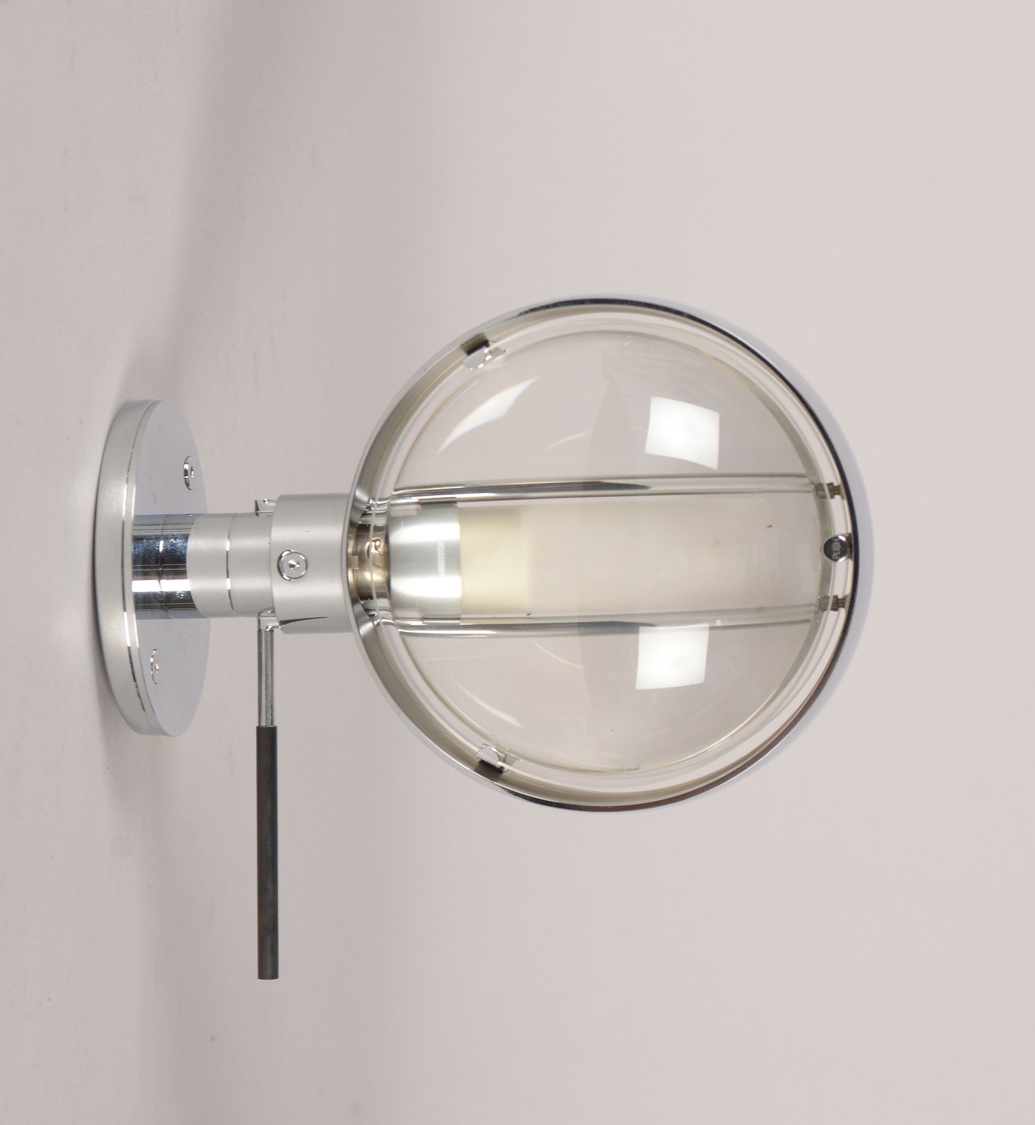 Occhio Verticale, Designer-Wandlampe, Chrom und Glas, Schirmpos. verstellbar