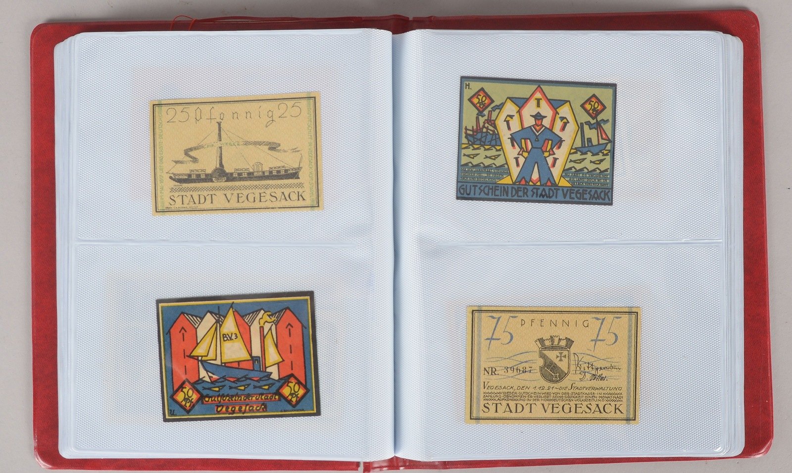 Kleine Sammlung Notgeld/'Städtegeld', 75 Scheine; im Album gesammelt