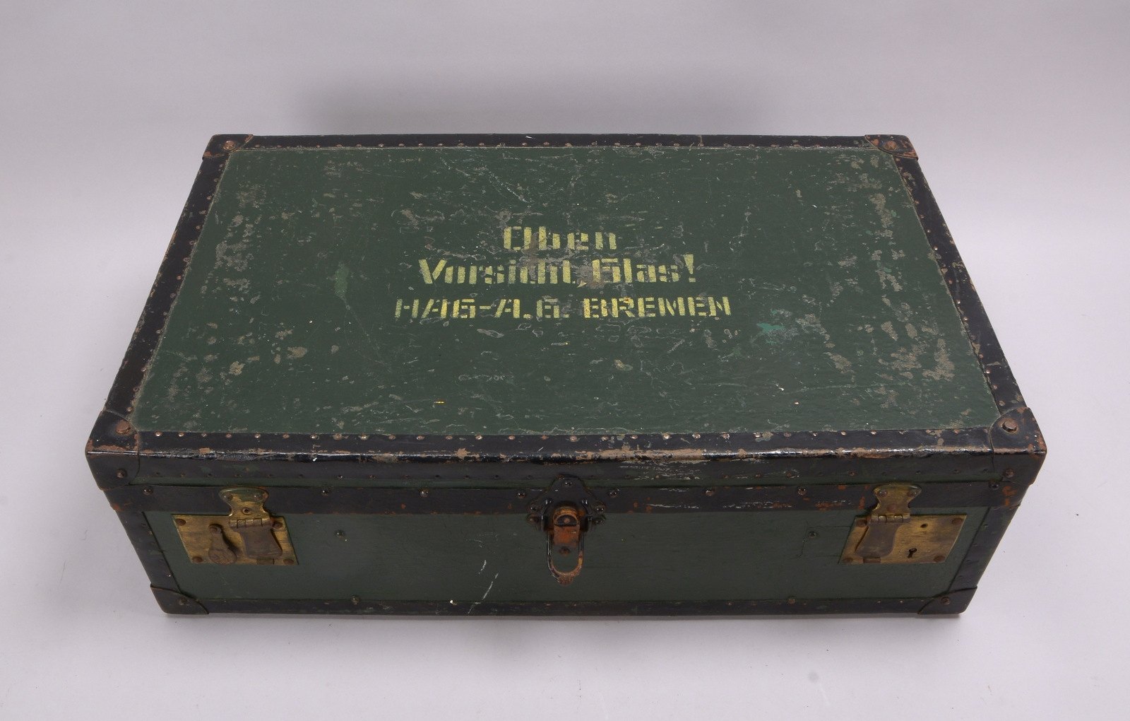 Original Kaffee-Transportkiste, 'Kaffee Hag', Holz, Metallbeschläge, Ledergriffe