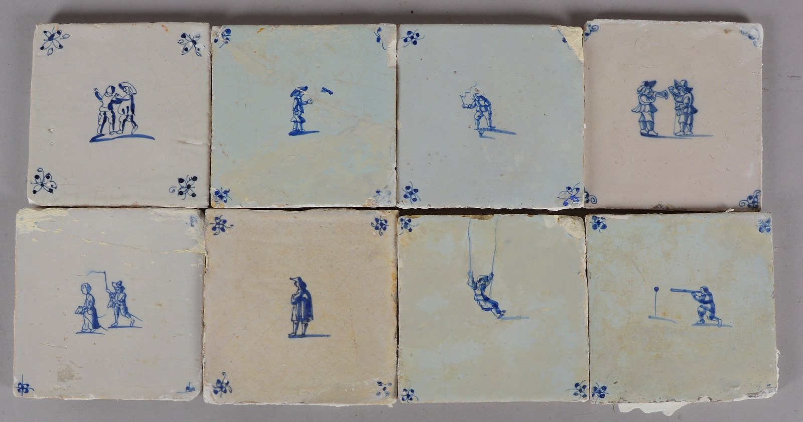 Konvolut antiker Fliesen (um 1700), 8 Stück; Maße ca. 13 x 13 cm (mit Fehlstellen)
