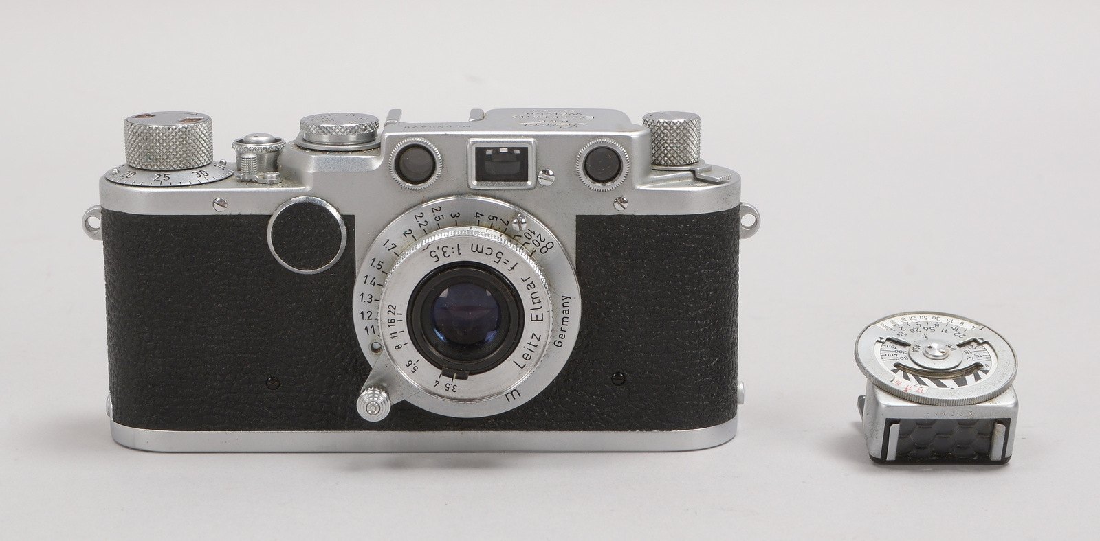 Sammler-Kamera, Leica 'II' (Leitz/Wetzlar), mit orig. 'Elmar f=5 cm, 1:3,5' - ungeprüft