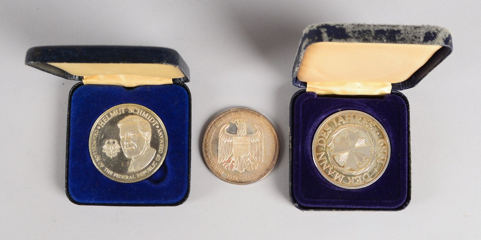 3x Gedenkmünzen, Silber: 2x 'Helmut Schmidt', 1x 'Hans-Dietrich Genscher'