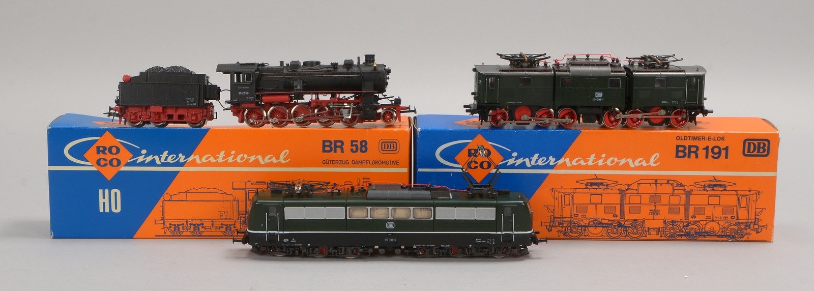 Modelleisenbahn-Sammlerkonvolut, 'H0': 1x 'BR 58', 1x 'BR 191', 1x 'BR 151' - OVP