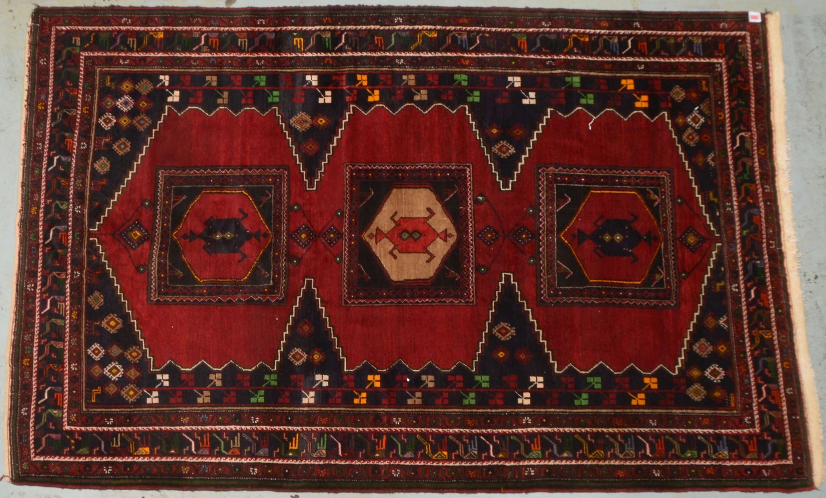 Orientteppich (Nord-Iran, Rasht/Gilan-Gebiet), mittelfeine Kn., hochflorig - guter Zust.