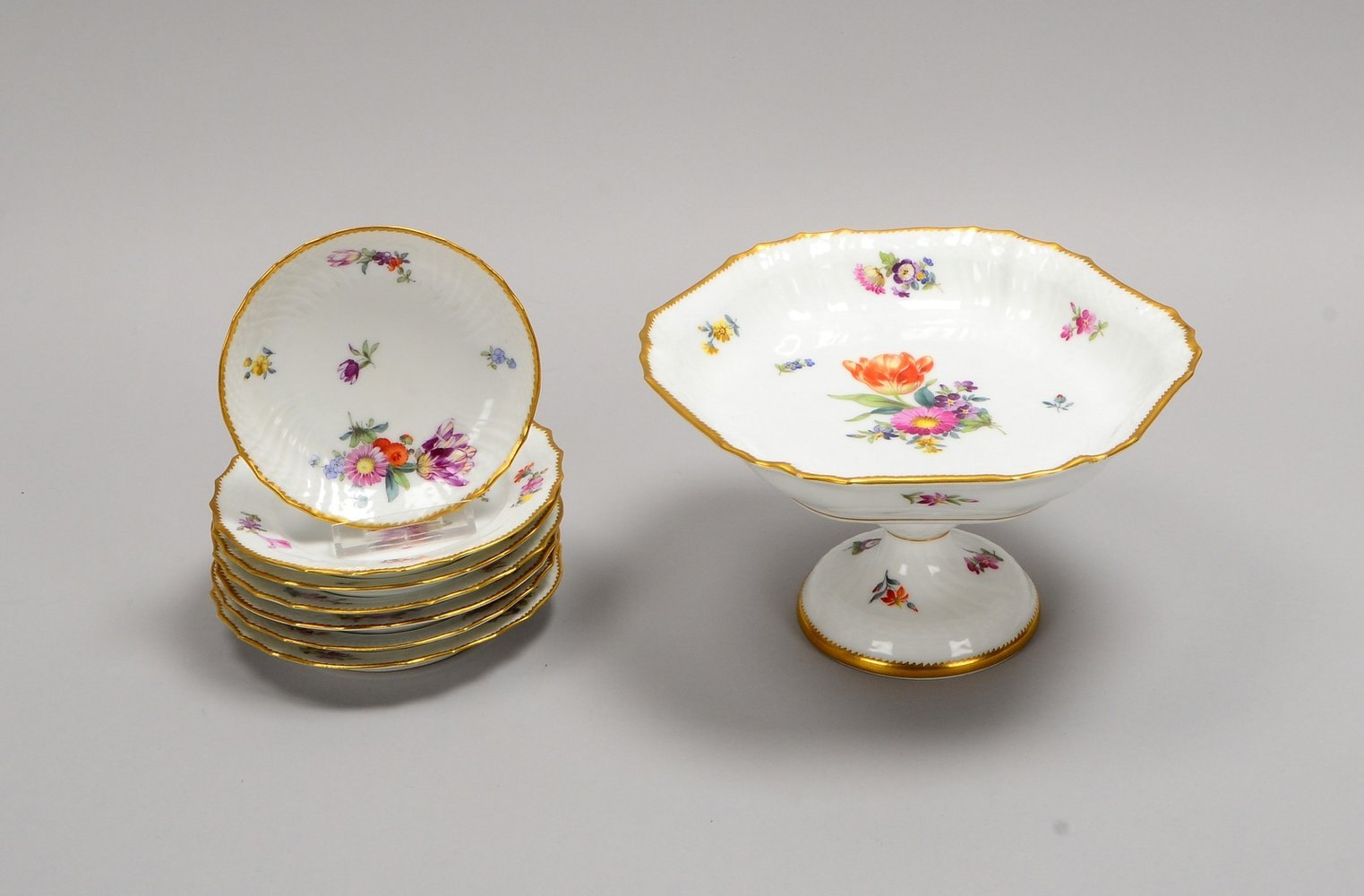 Royal Copenhagen, kl. Servierteile-Konvolut, 'Neu-Ozier', 'Sächsische Blume'