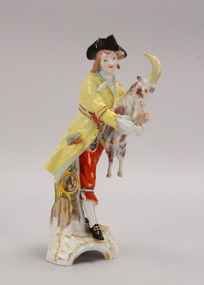 KPM Berlin, Porz.-Figur, 'Junger Hirte mit Pfeife und Ziegenbock', Entw. Fried. Elias Meyer